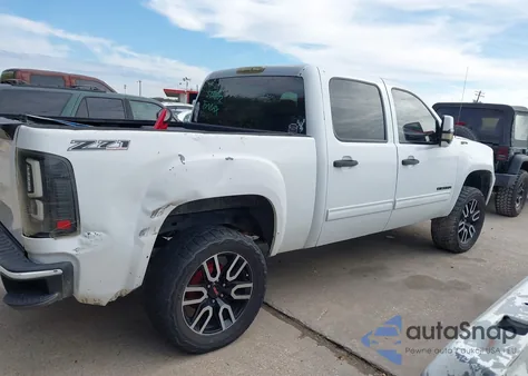 2007 GMC Sierra 1500 Sle1 z USA, uszkodzony, nr VIN 2GTEC13C871579892
